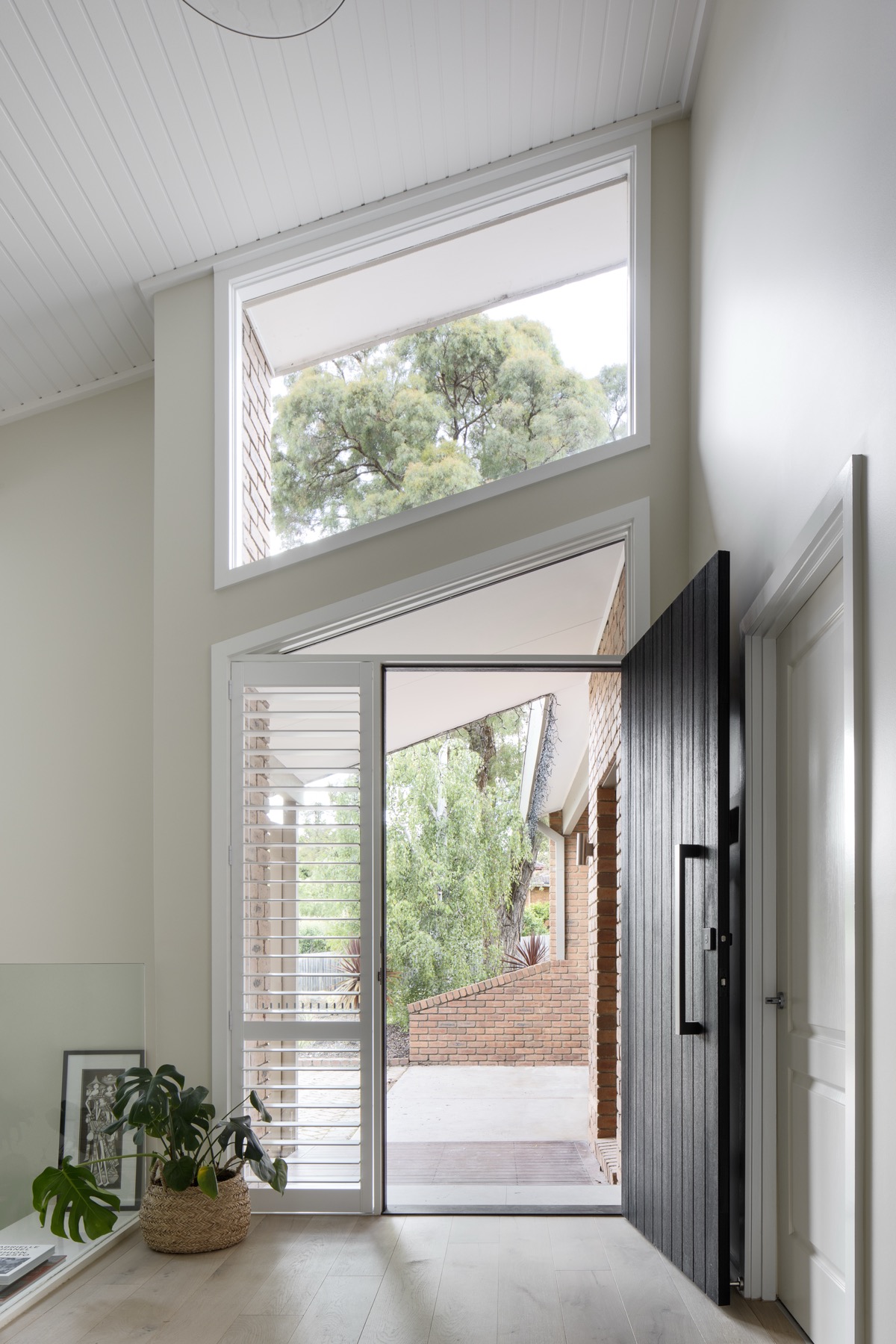 Donvale 82, Donvale